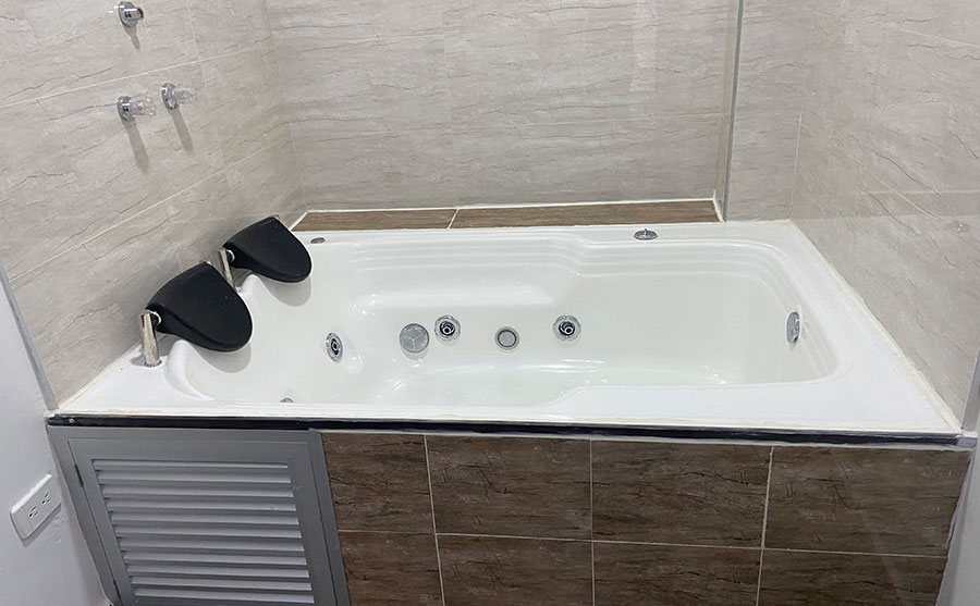 Baño-con-Tina Baño-con-Tina